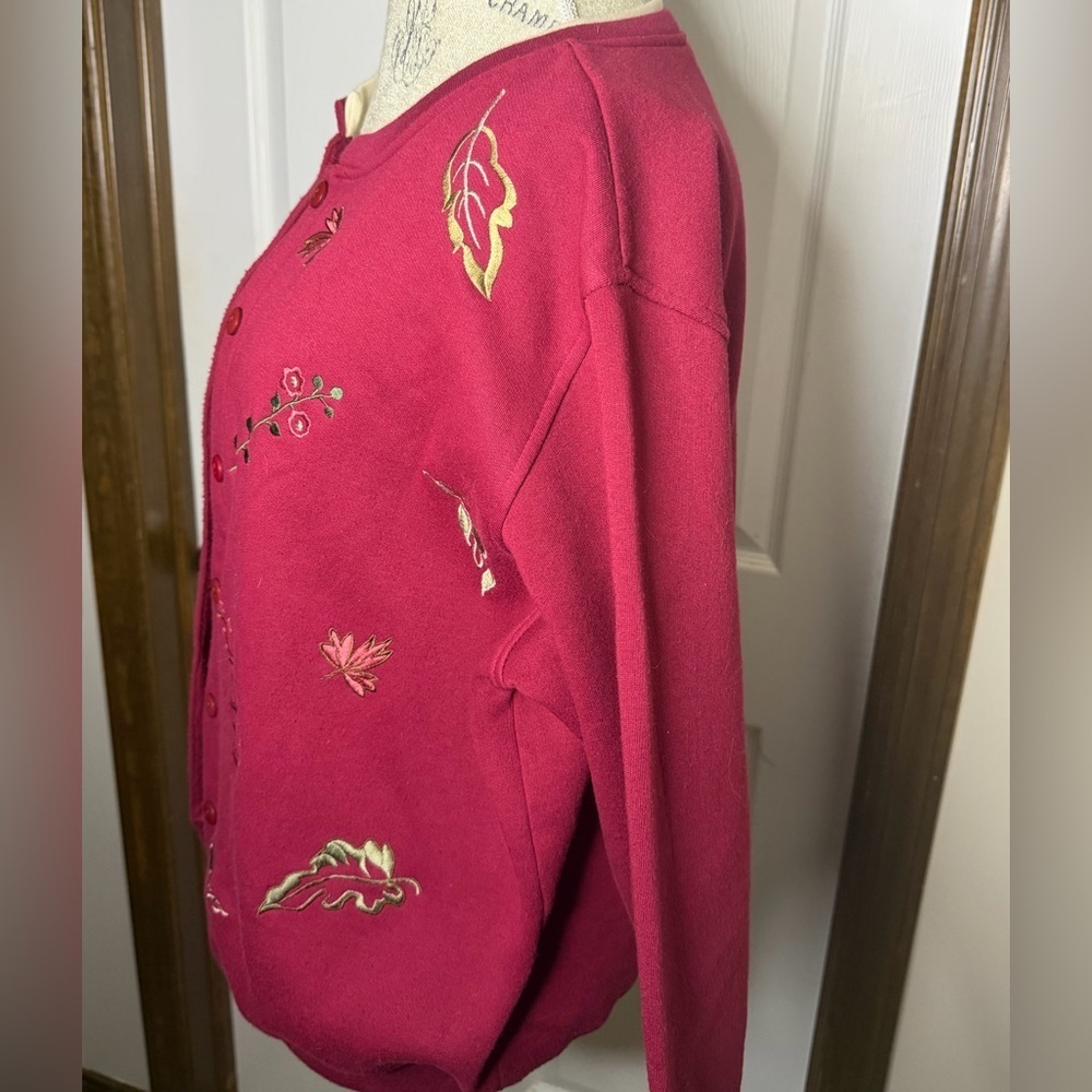 Vintage Red Floral Embroidered Cardigan - Picture 3 of 7